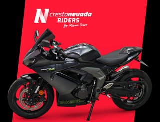 Triumph DAYTONA 660