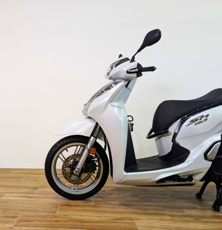 HONDA SH 300i ABS  Top Box (2016-2018) 2017