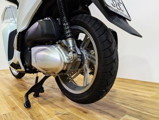 HONDA SH 300i ABS  Top Box (2016-2018) 2017