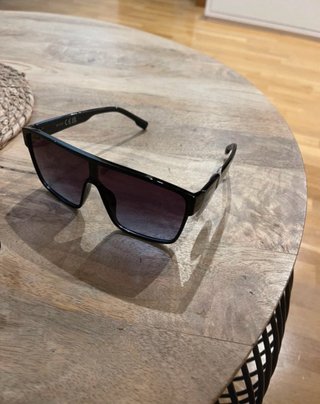 Gafas de sol negras Flat Top