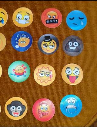 20 Emotiparches Jumpers Lote 2