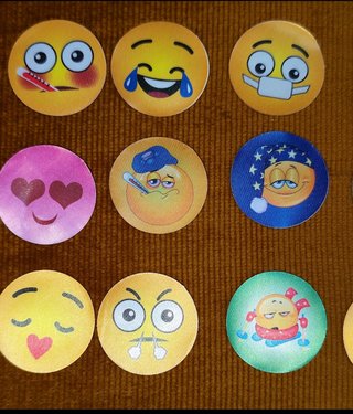 20 Emotiparches Jumpers Lote 2