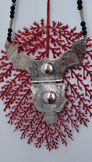 Gran collar bereber.