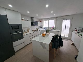 Conjunto puertas de cocina madera