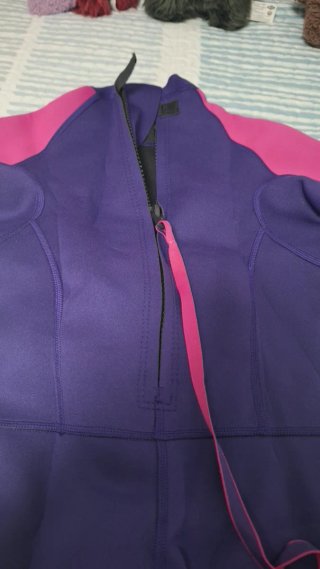 Traje neopreno OLAIAN morado y rosa
