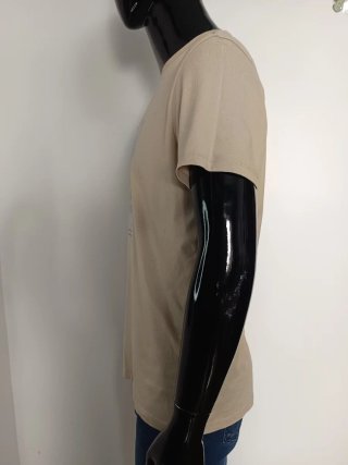 Camiseta Bershka beige estampada