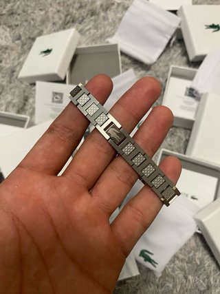 Pulsera Lacoste Plata y Gris