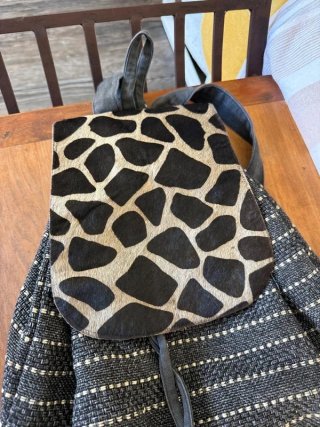 Mochila tela estampado animal print