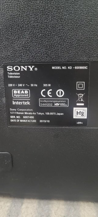 TV Sony 65 Negra y Blanca