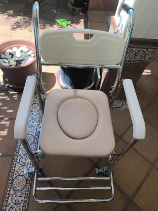 Sillon inodoro con ruedas de aluminio