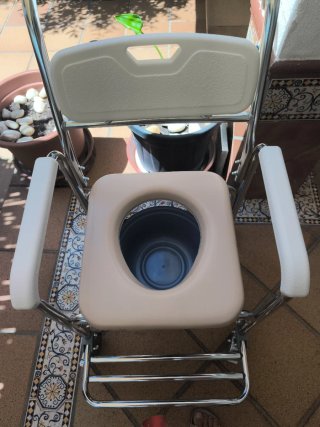 Sillon inodoro con ruedas de aluminio