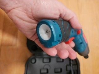 Atornillador eléctrico a batería HYCHIKA