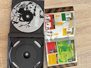 Metal Gear Solid PS1 Edición Original BlackLabel