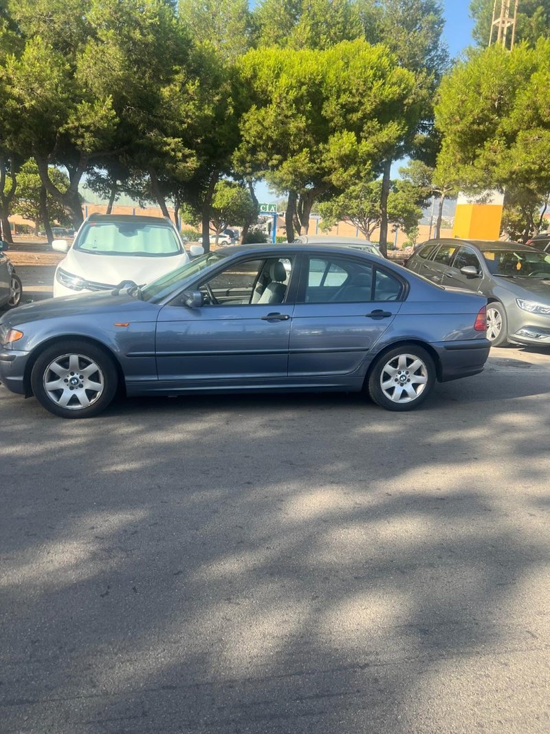 BMW Serie 3 2001 - foto 1