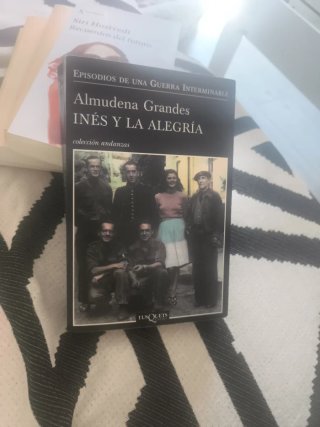 Inés y la alegría