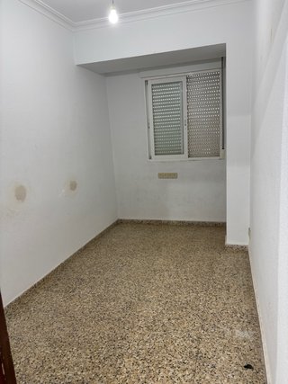 Piso 4 habitaciones 3 º sin ascensor
