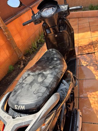 Sym Symphony SR 125 Negra