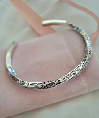 Pulsera laminada en Plata Totem para hombre.