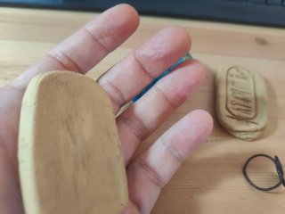 Lote Egipcio: Escarabajo, Cartuchos y Anillo