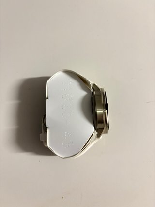 Garmin Venu 4 41mm Smartwatch Oro Bianco