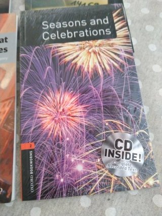 Varios libros de lectura en ingles