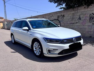 Volkswagen Passat variant gte  2016