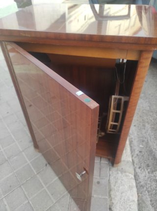 Máquina de coser Alfa antigua