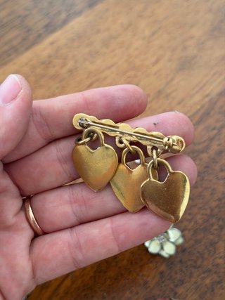 Lote bisutería vintage: pendientes, broche, colgan