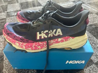 Zapatillas Hoka Trail Running Speedgoat 6 Azul/Ros