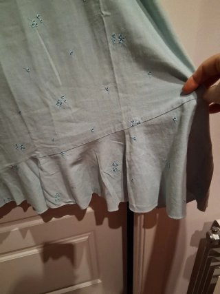 Vestido de tirantes con estampado floral
