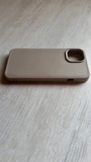 Funda iPhone 15 Beige