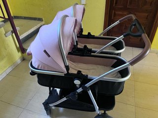 Carrito gemelar rosa y negro