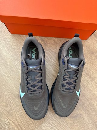 Nike Vomero Plus Talla 46