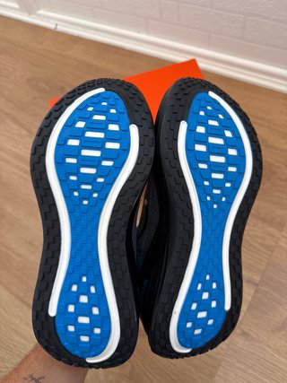 Nike Vomero plus Talla 42