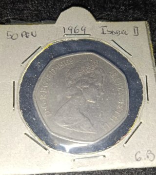 Lote 49 monedas históricas Reino Unido y Gibraltar