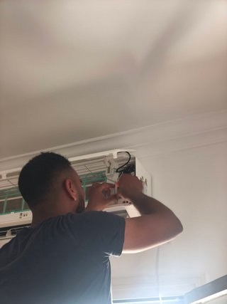 Instalación de aire acondicionado, mantenimiento