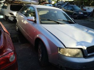 Cinturón seguridad trasero audi a4 avant 8e 300034
