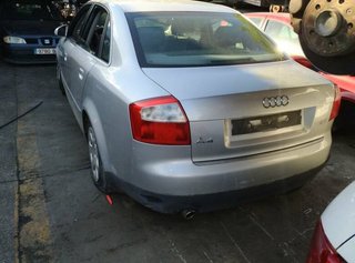 Cinturón seguridad trasero audi a4 avant 8e 300034