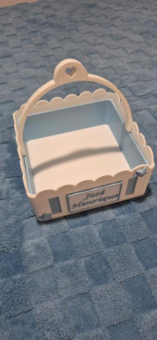 Cesta regalo bebé  Personalizada