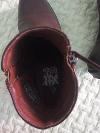 Botines piel XTI talla 36