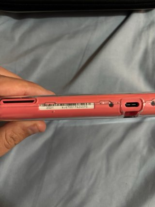 Nintendo Switch Lite Rosa con Funda Blanca
