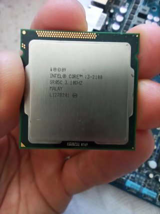 Placa Base Gigabyte GA-H61M-S2V-B3