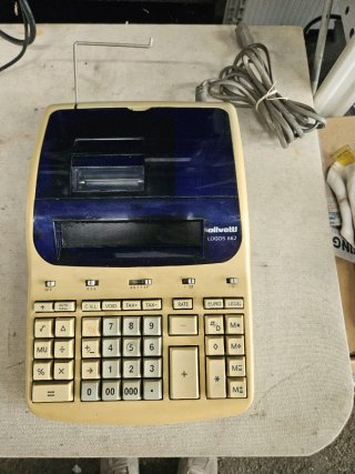 Calcolatrice Olivetti Logos 662
