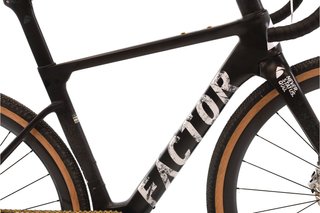Bicicleta Factor Ostro Gravel AXS 12V t.52 Reacondicionada