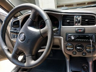 Nissan Primera 2001