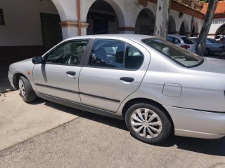 Nissan Primera 2001