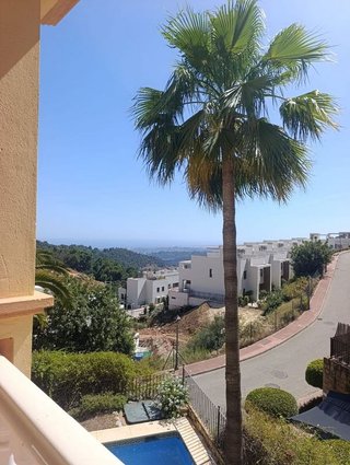 Casa adosada en alquiler en Istán