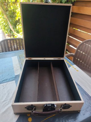 Caja de vino madera Château de Guilleroi