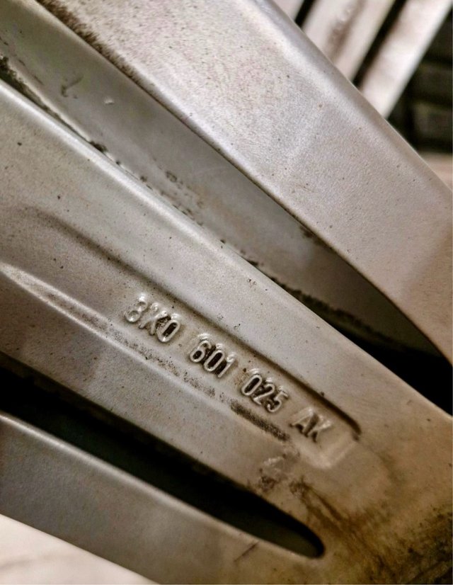 Llantas Audi 19 Segment , S- LINE .. AUDI OEM ORIG