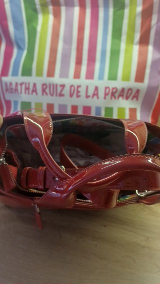Bolso y monedero Agatha Ruiz de la Prada rojo